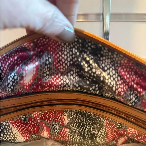 Aqua Madonna Tan Leather Tote Bag - Picture 5 of 5